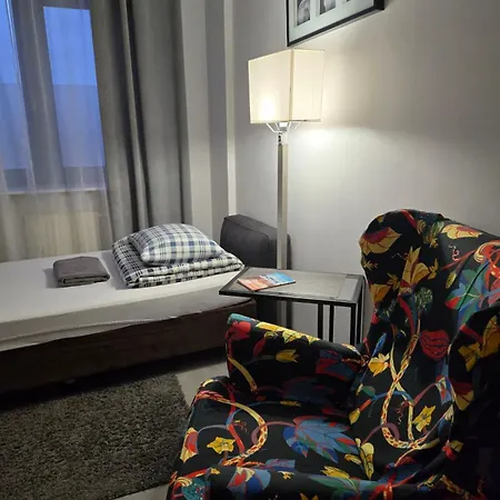 Pinto Guest Varsovia