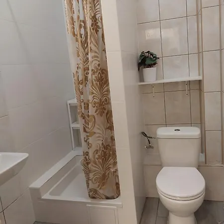 Pinto Guest Варшава