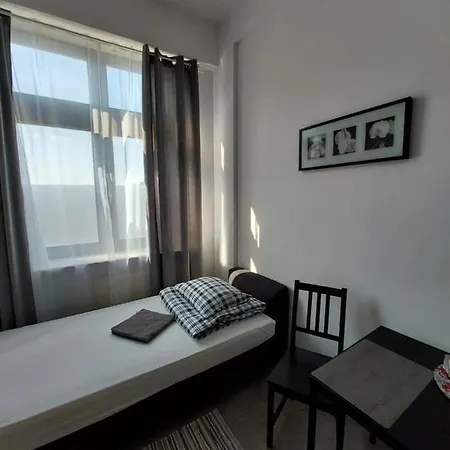 شقة Pinto Guest وارسو